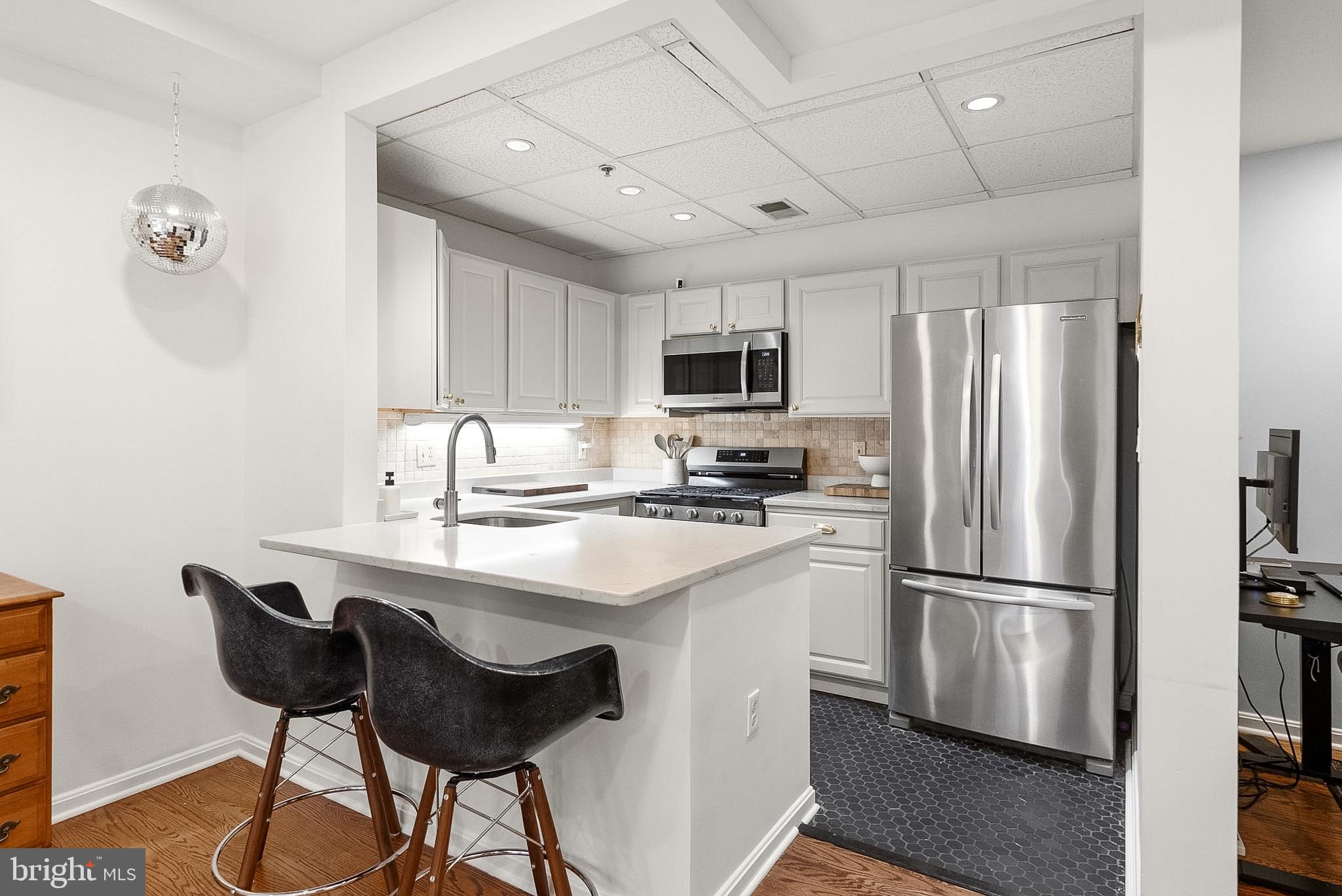 1935 BELMONT ROAD NW 1121