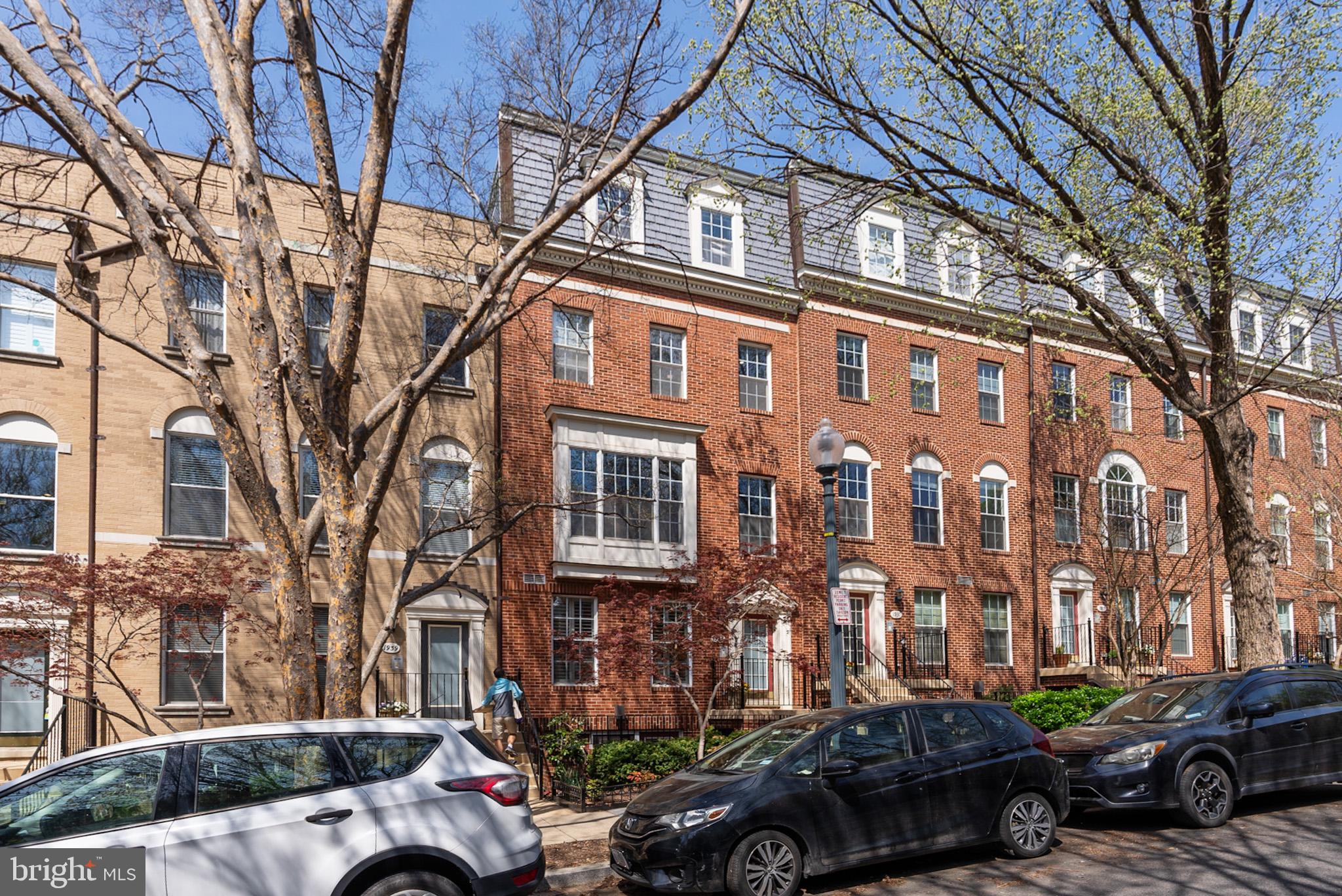 1935 BELMONT ROAD NW 1121