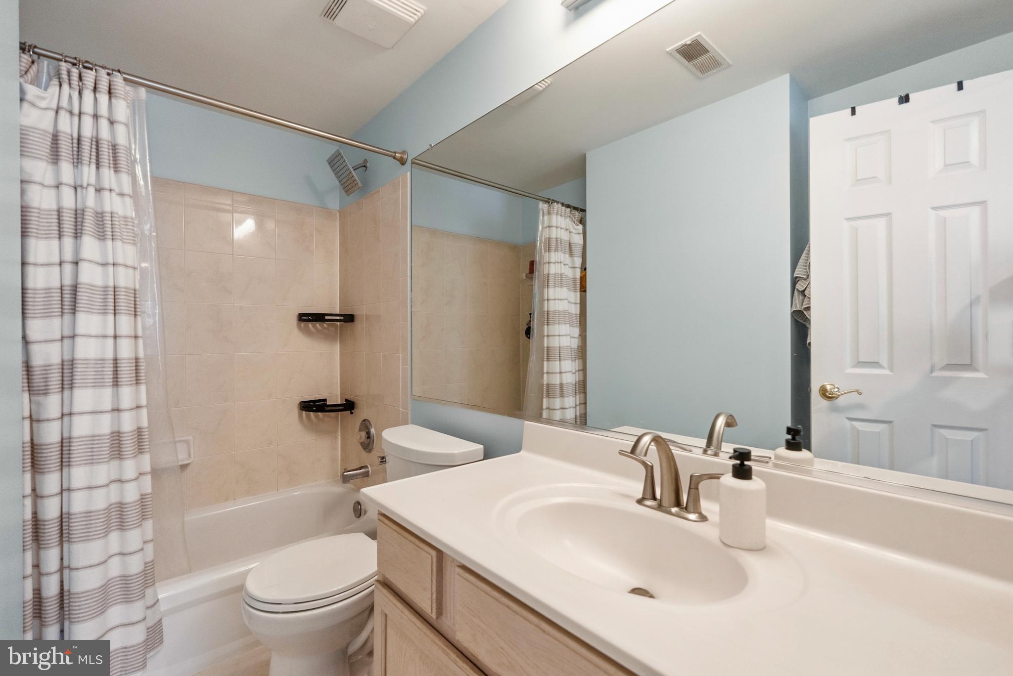 1935 BELMONT ROAD NW 1121