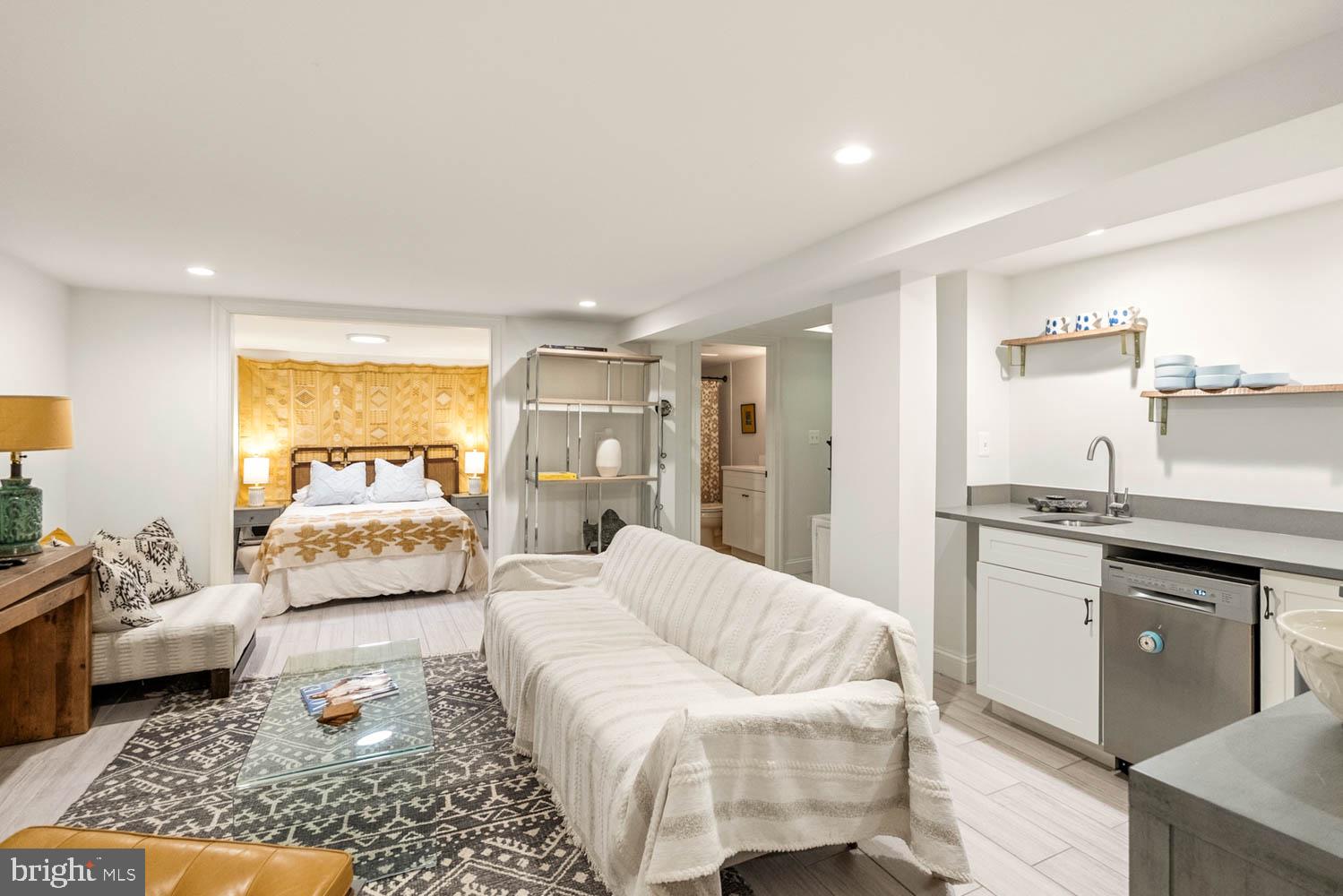 5711 COLORADO AVENUE NW