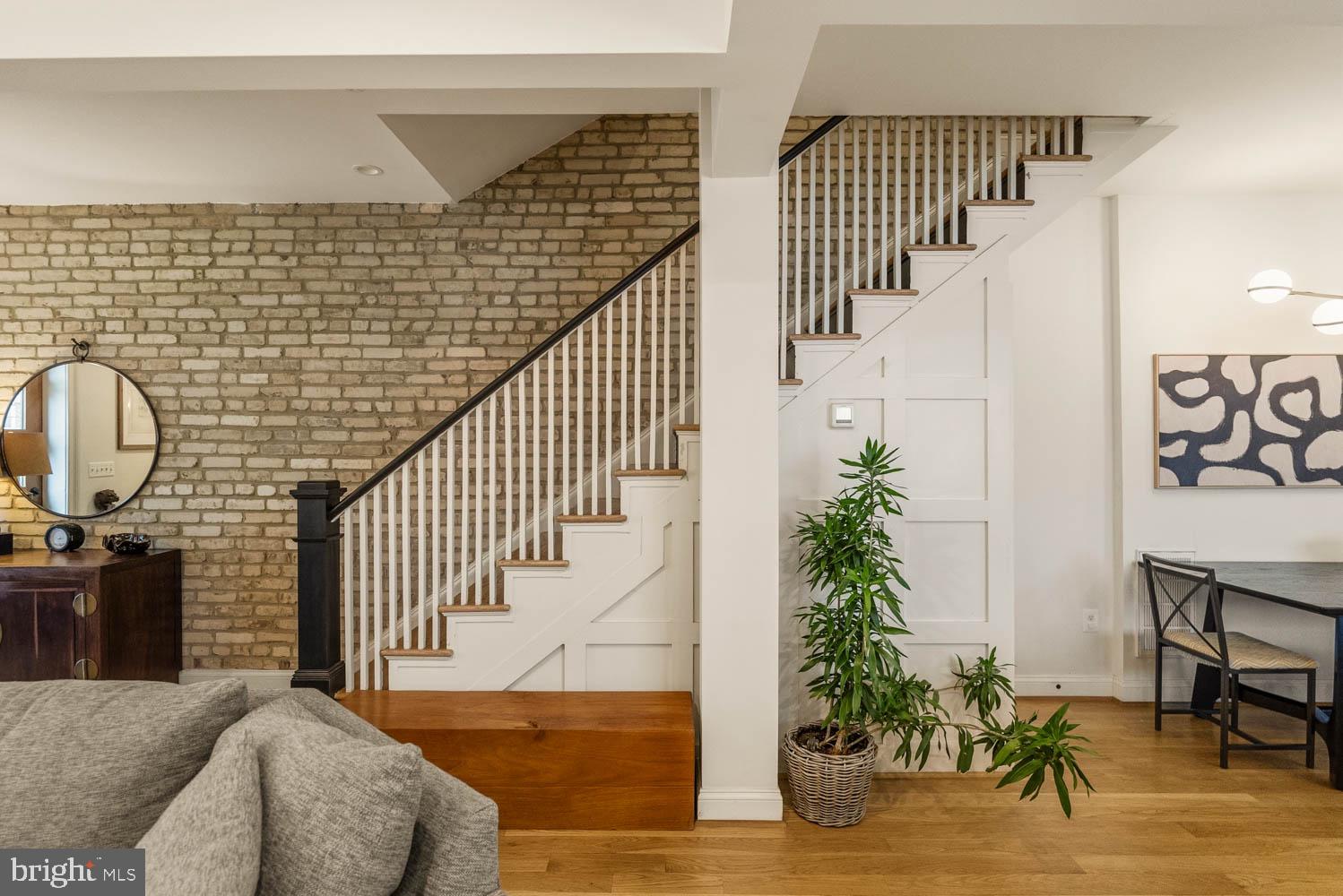 5711 COLORADO AVENUE NW