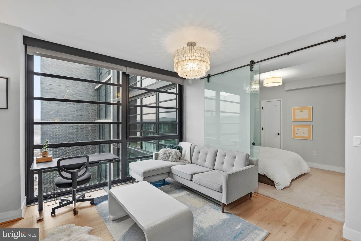 1300 4TH STREET SE 806