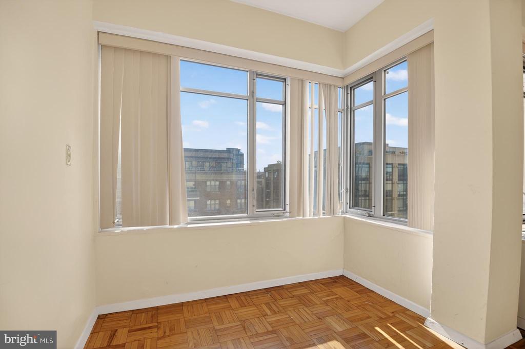 1711 MASSACHUSETTS AVENUE NW 830