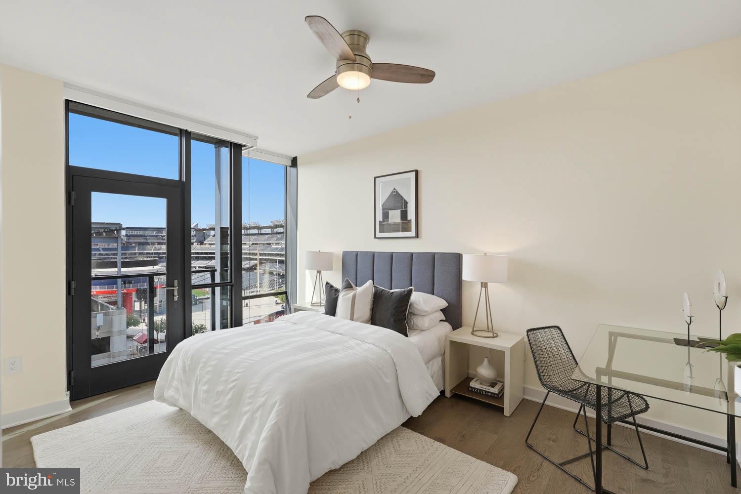 70 N STREET SE N603
