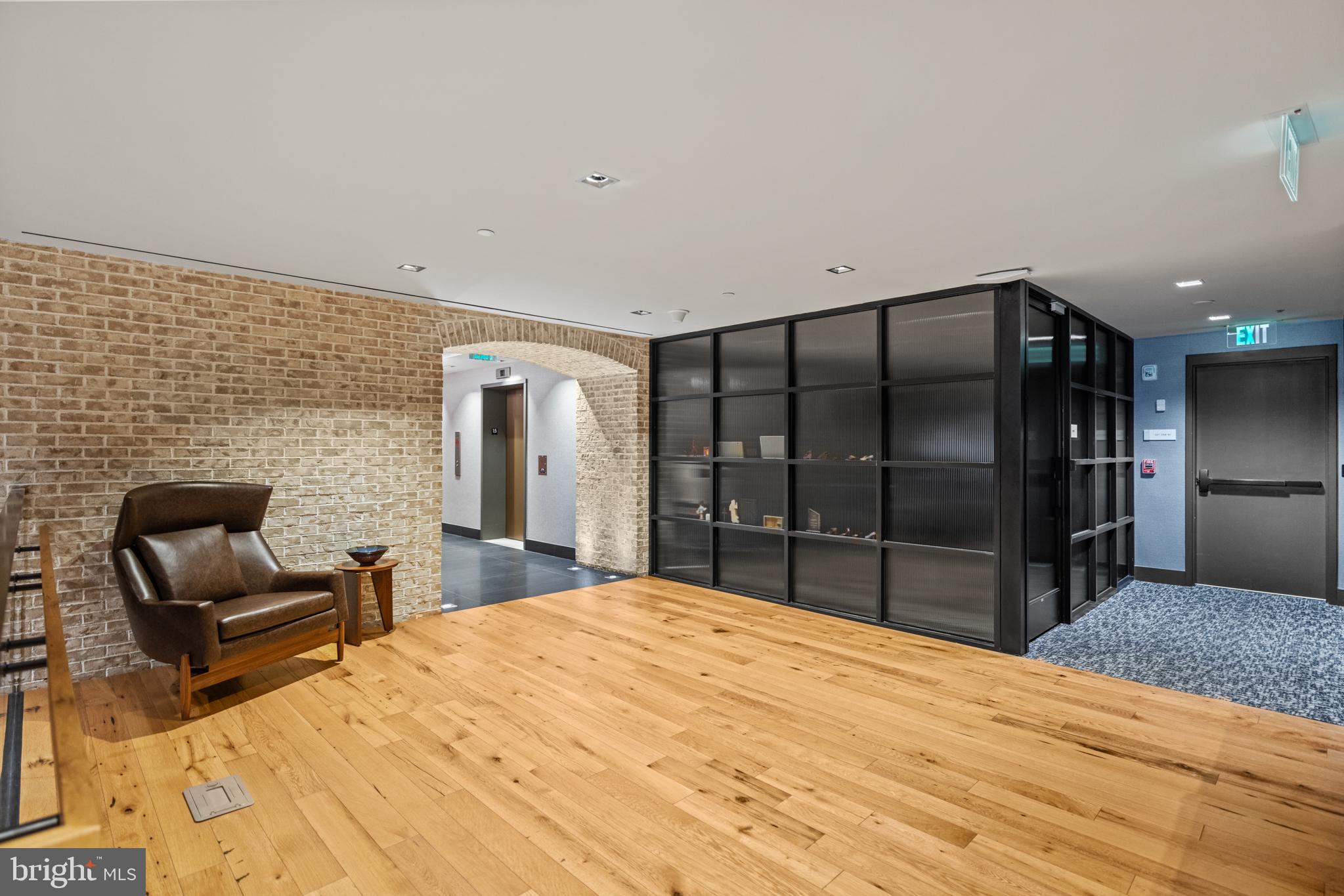 70 N STREET SE N603