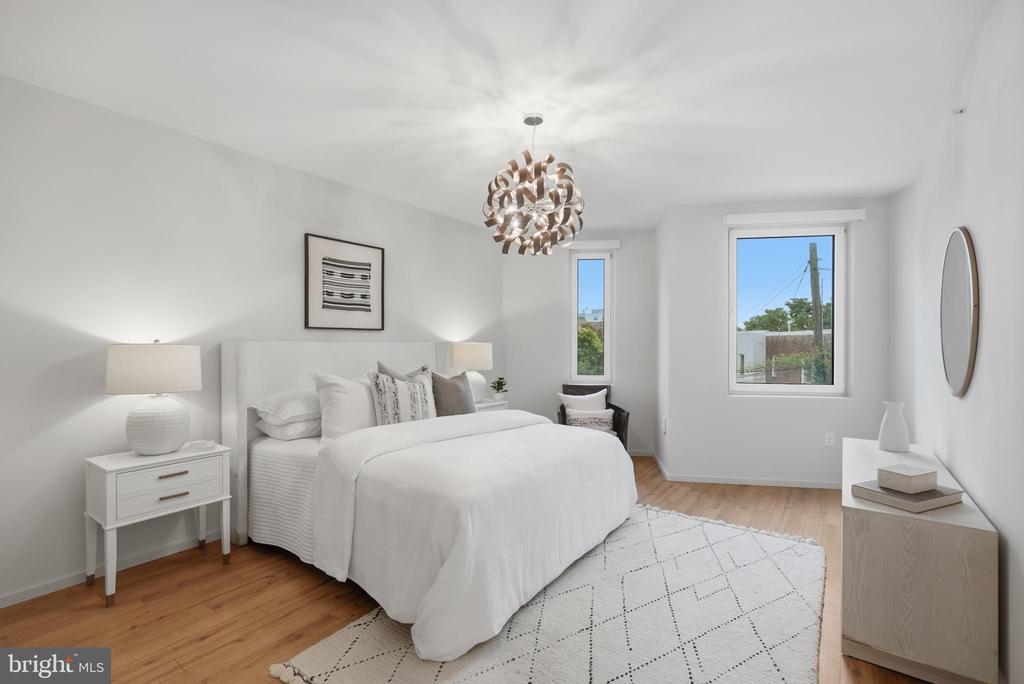 523 MONTANA AVENUE NE Unit: 525A