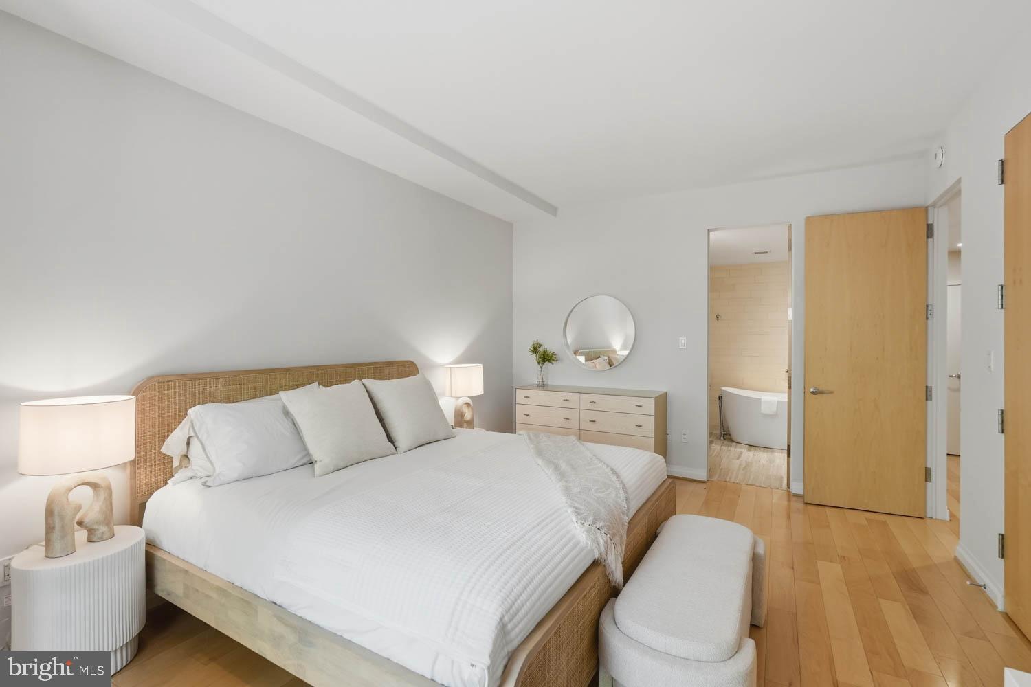 3251 PROSPECT STREET NW 302