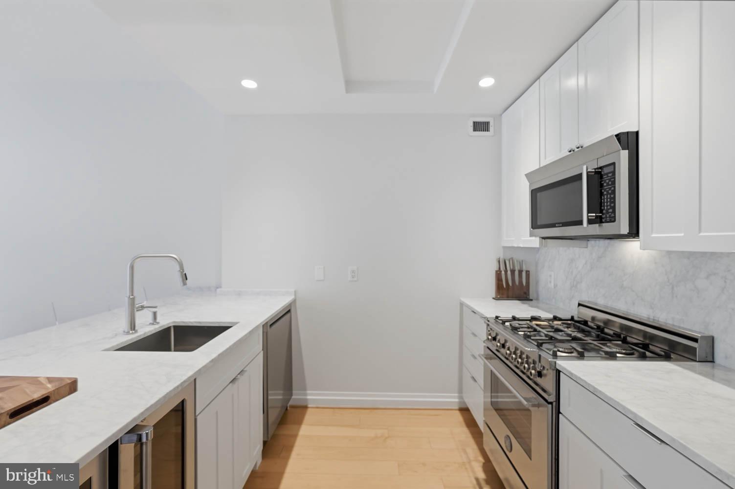3251 PROSPECT STREET NW 302