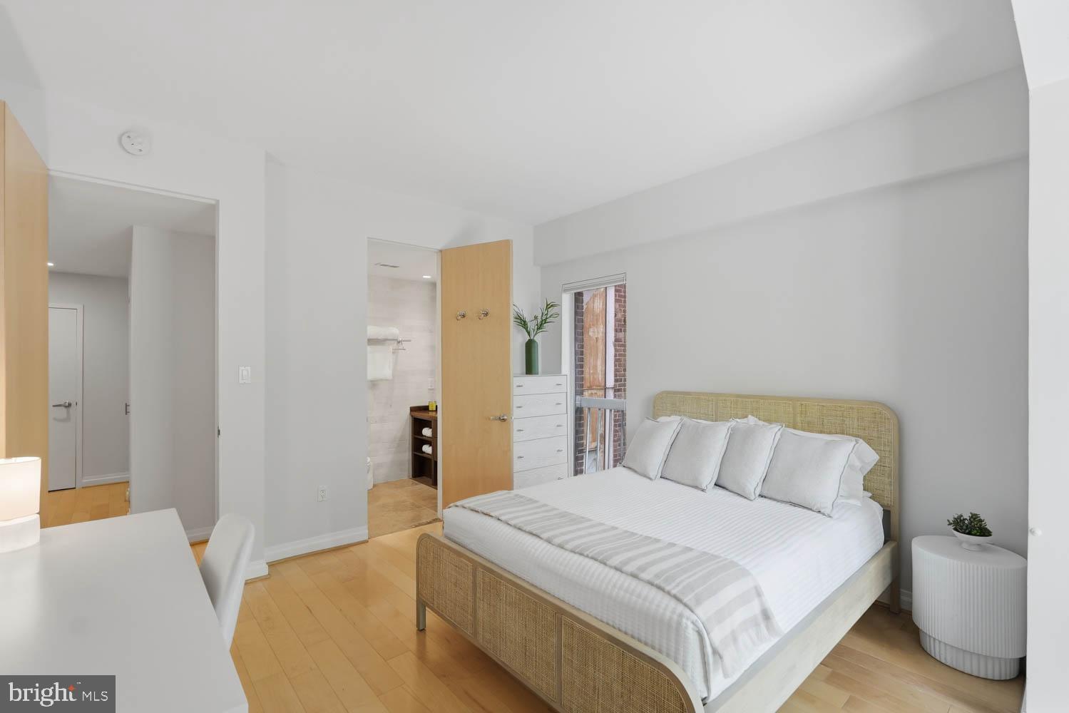 3251 PROSPECT STREET NW 302