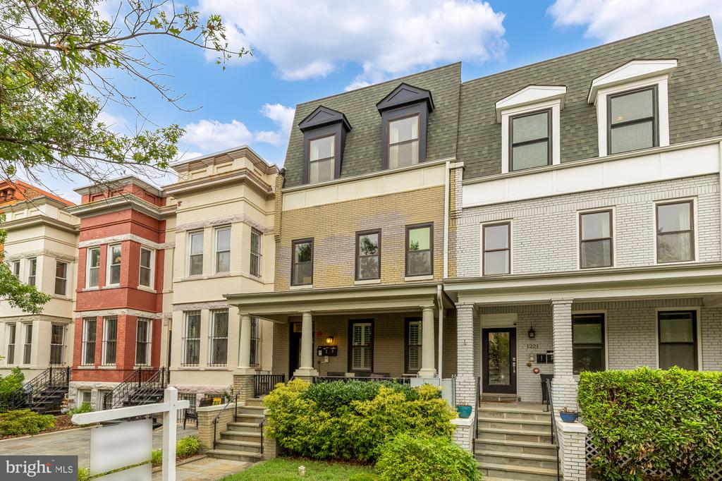 1223 KENYON STREET NW Unit: 3
