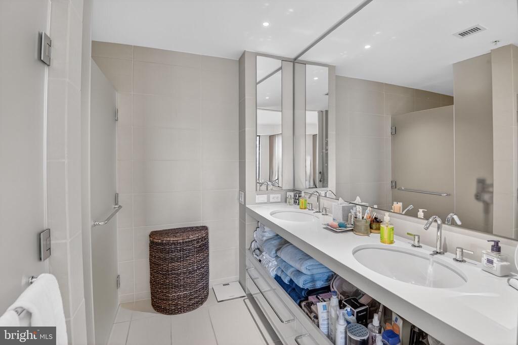 920 I STREET NW Unit: 411