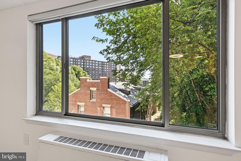 2755 ORDWAY STREET NW Unit: 203