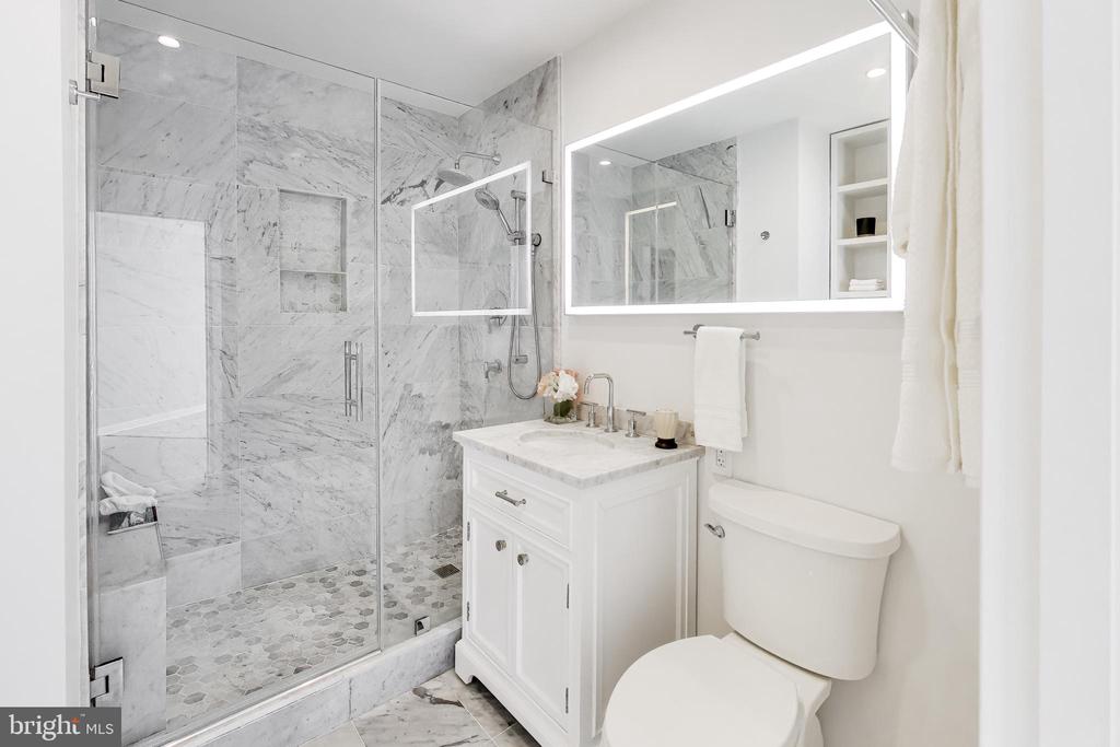 1300 13TH STREET NW Unit: 601