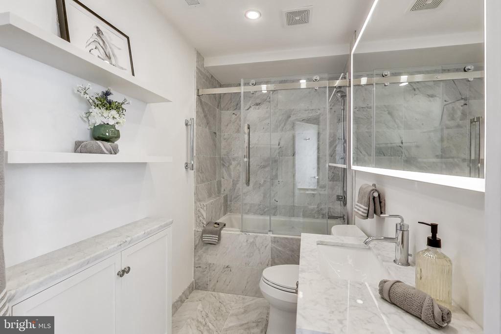 1300 13TH STREET NW Unit: 601