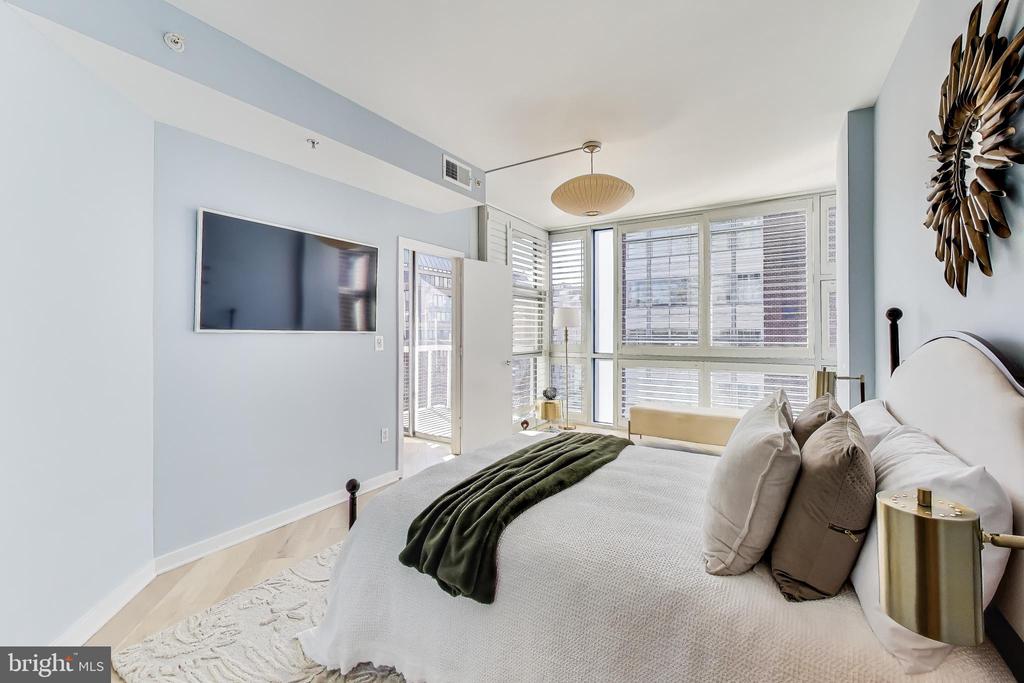 1300 13TH STREET NW Unit: 601