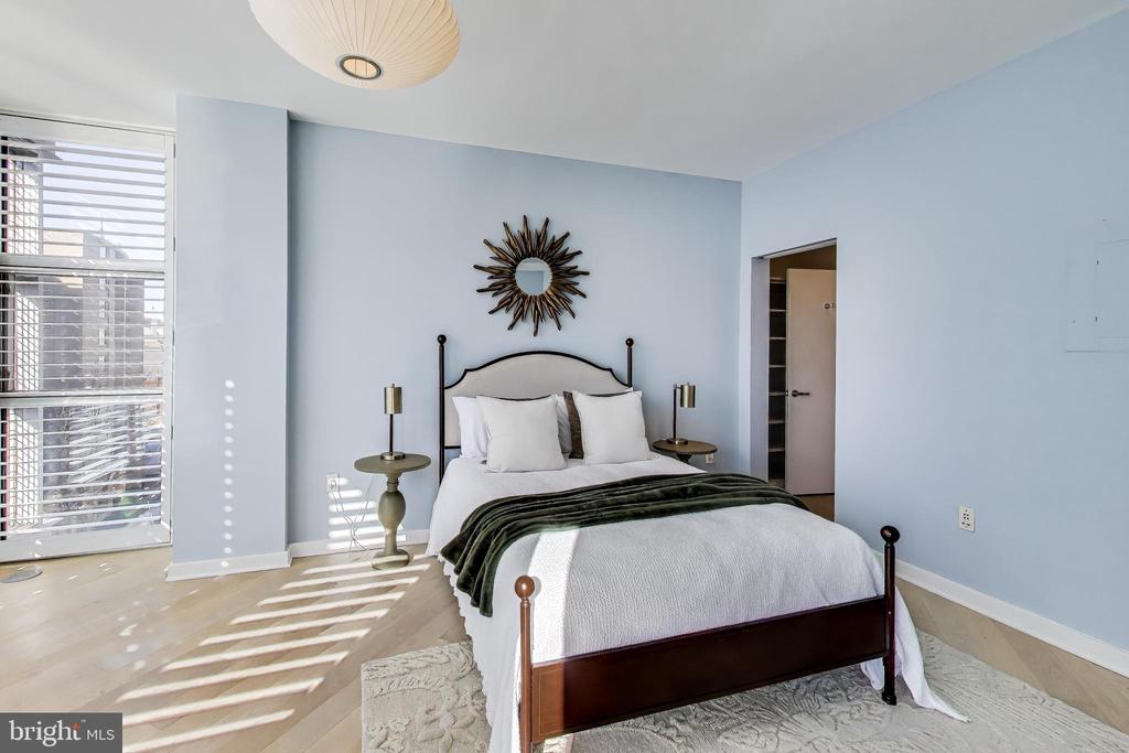 1300 13TH STREET NW Unit: 601
