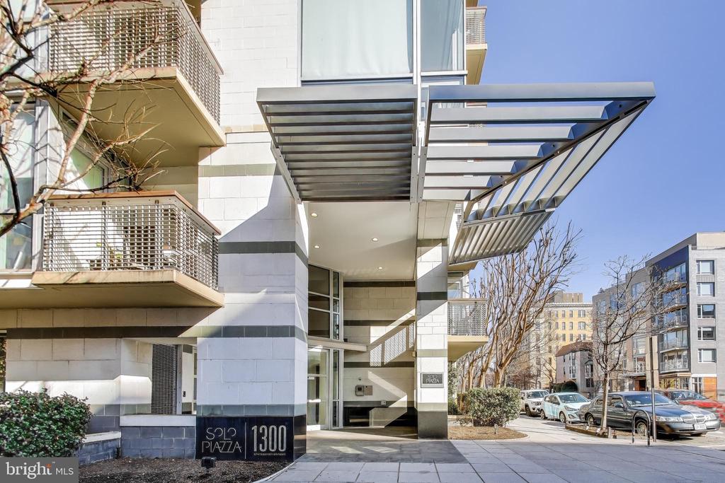 1300 13TH STREET NW Unit: 601