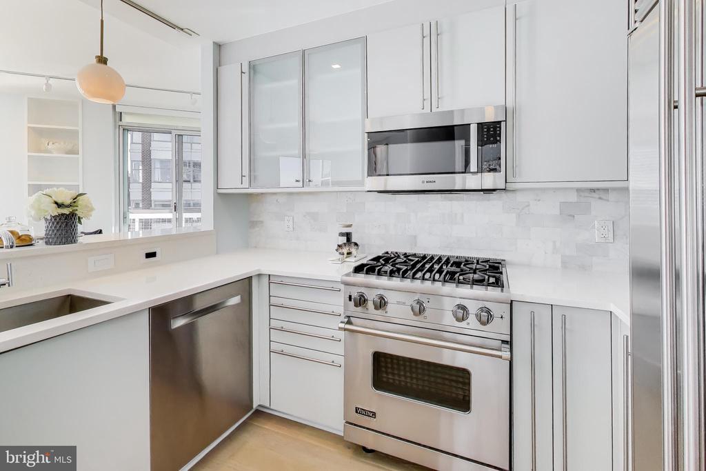 1300 13TH STREET NW Unit: 601