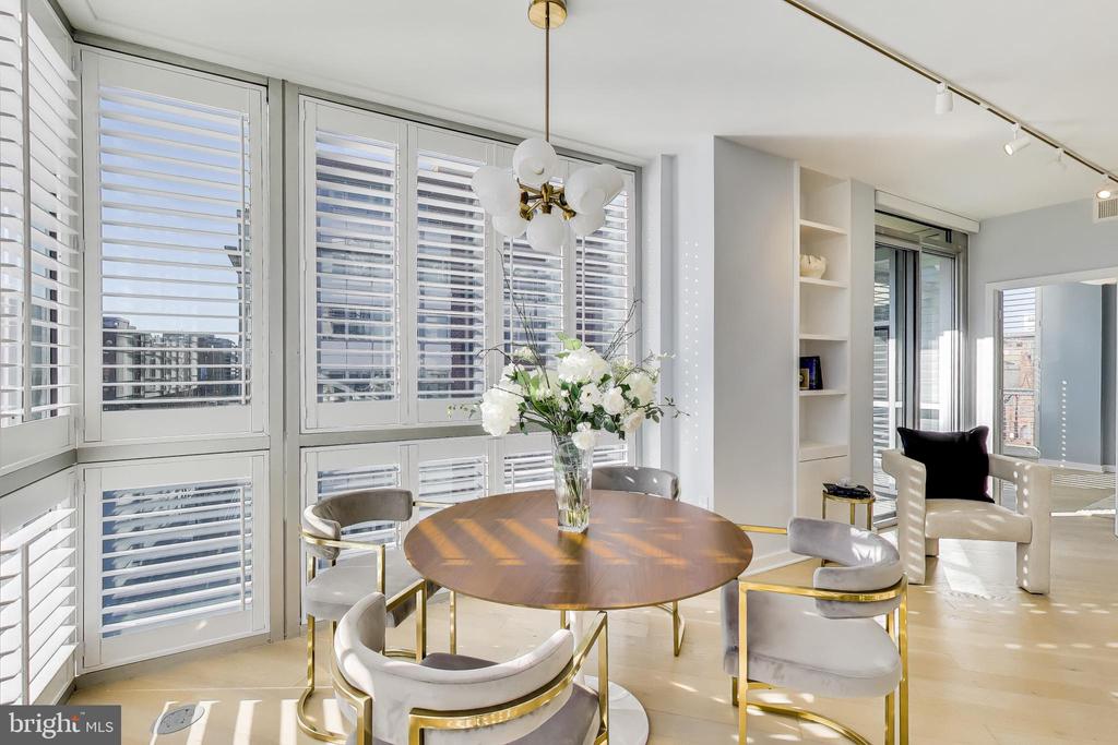 1300 13TH STREET NW Unit: 601