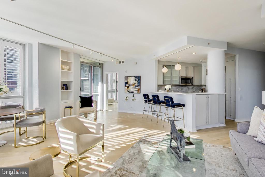 1300 13TH STREET NW Unit: 601