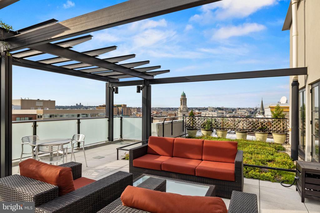 1133 14TH STREET NW Unit: 1210