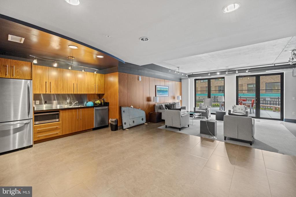 1133 14TH STREET NW Unit: 1210