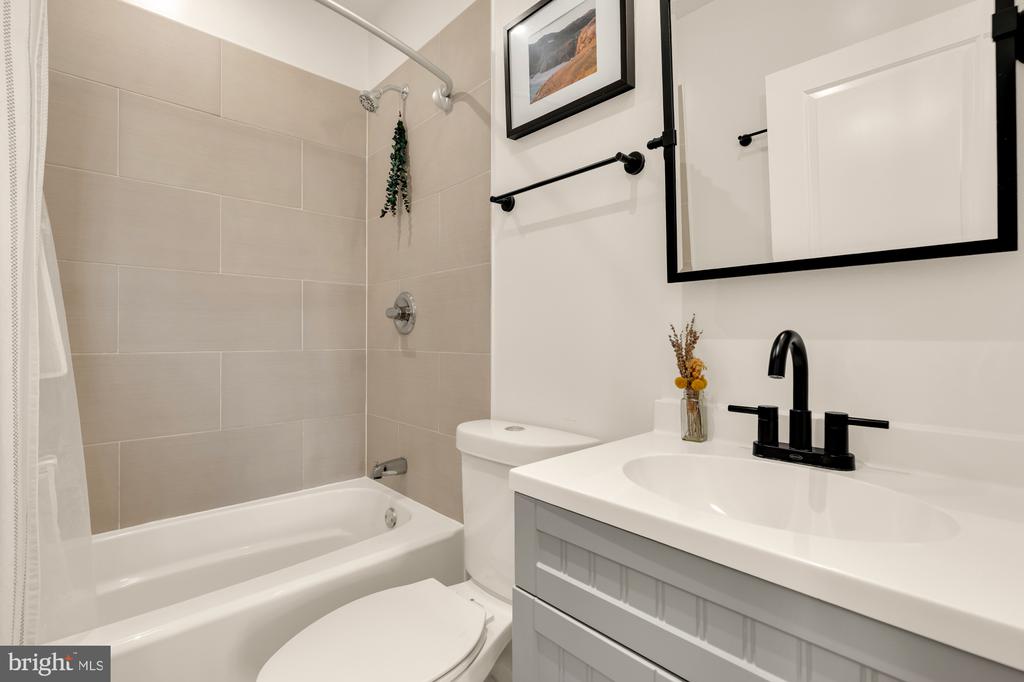 3504 13TH STREET NW Unit: 35