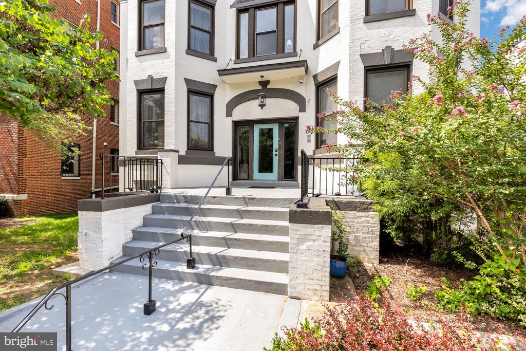 3504 13TH STREET NW Unit: 35