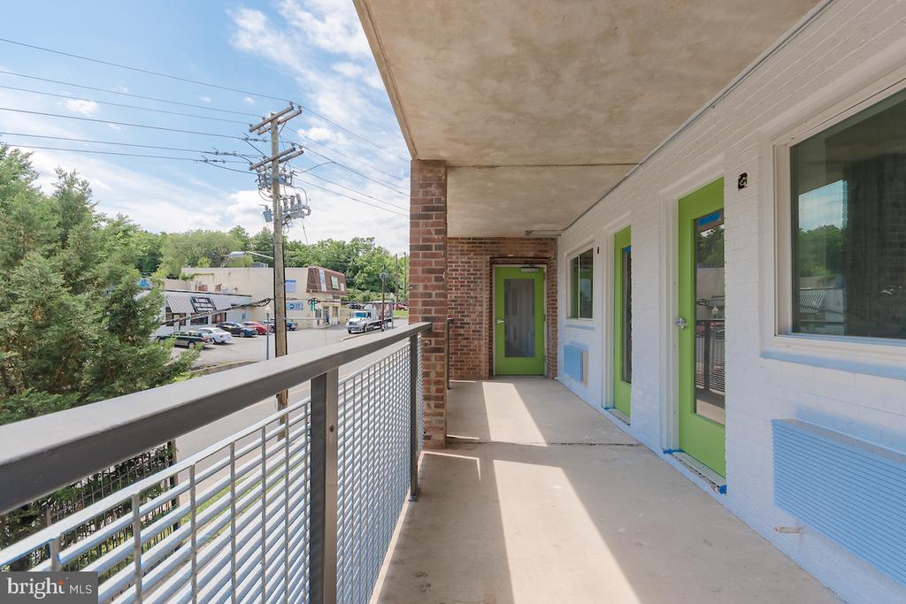 1800 MONTANA AVENUE NE Unit: WR101