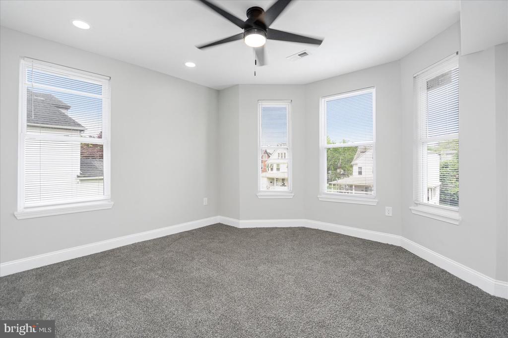 2200 CHELSEA TERRACE