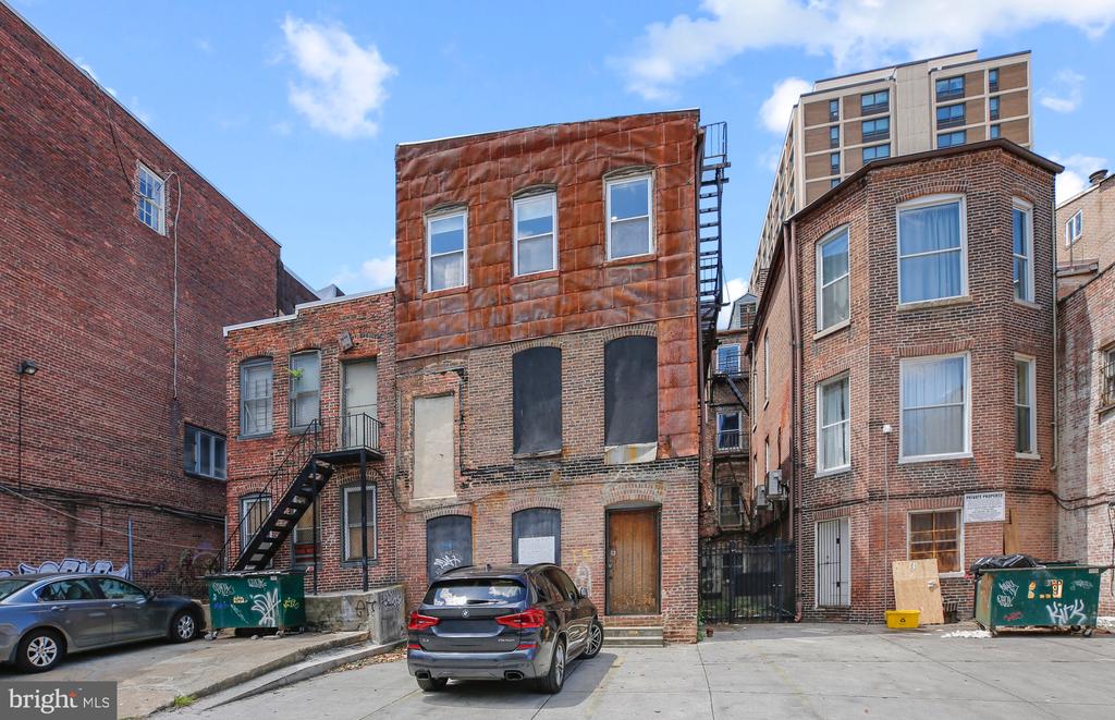 523 N CHARLES STREET