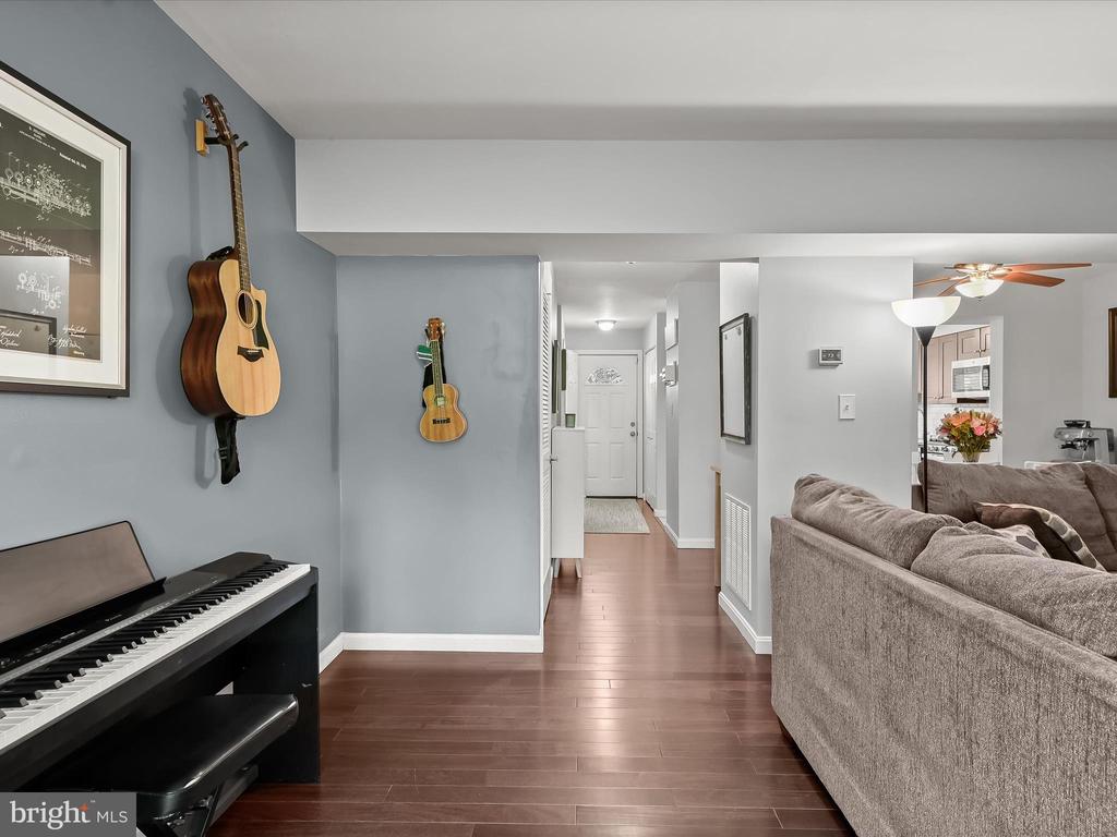 5757 YELLOWROSE COURT