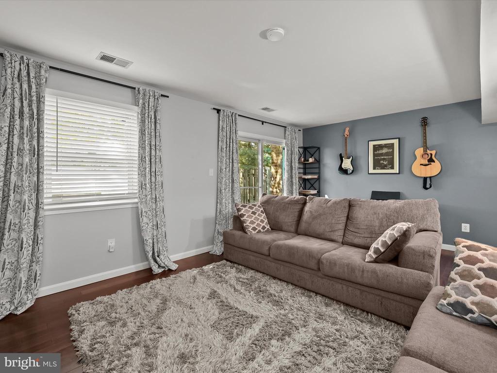 5757 YELLOWROSE COURT