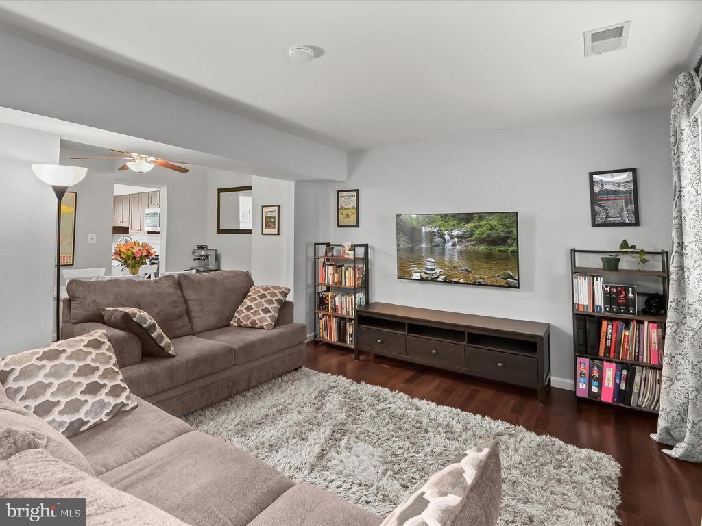 5757 YELLOWROSE COURT