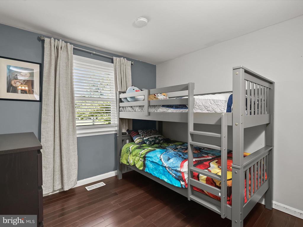 5757 YELLOWROSE COURT