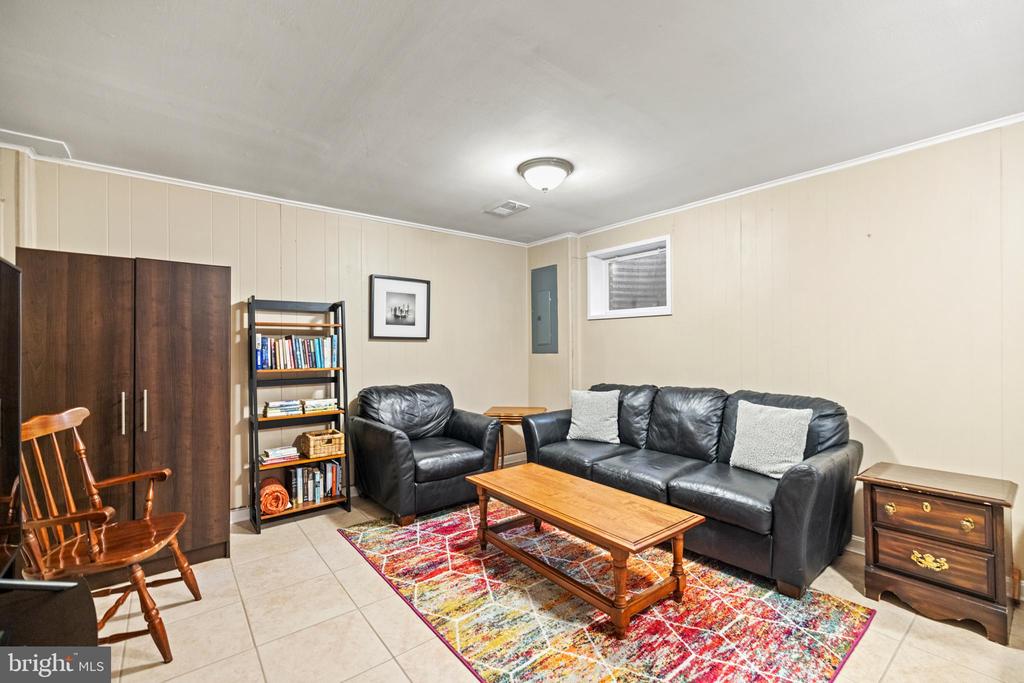 5 Blue Ribbon Ct #6-3
