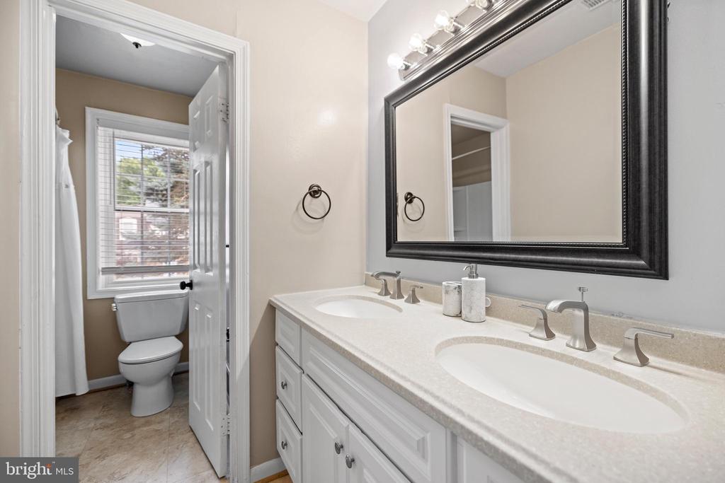 5 Blue Ribbon Ct #6-3