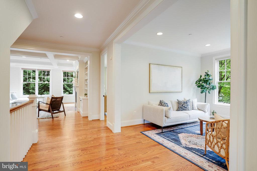 6108 LANDON LANE