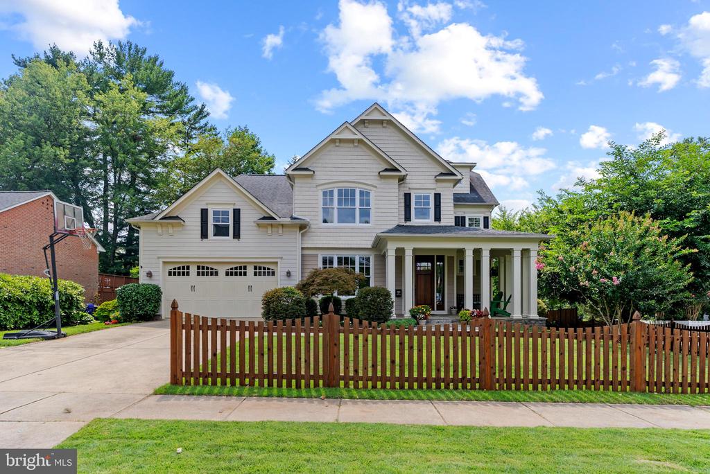 6108 LANDON LANE