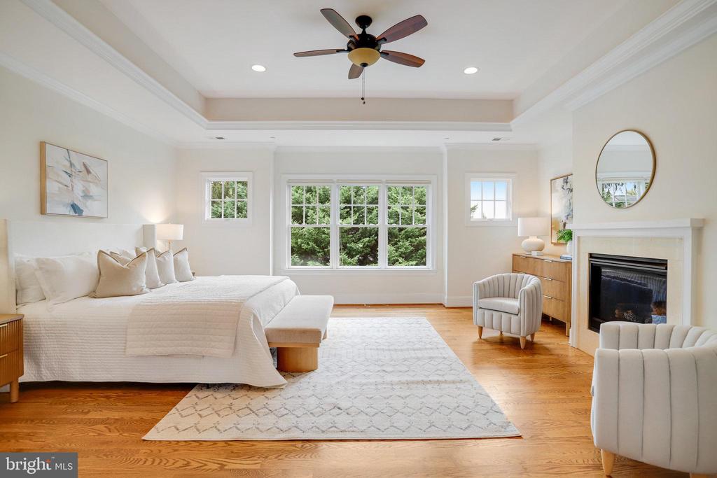 6108 LANDON LANE