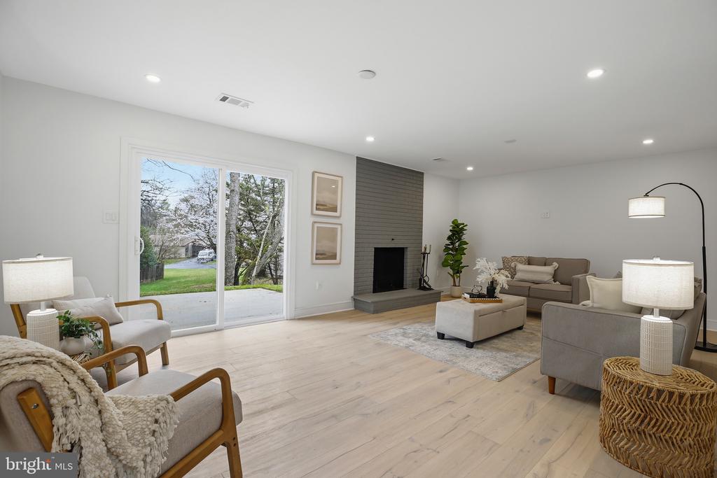14828 FIRESIDE DRIVE