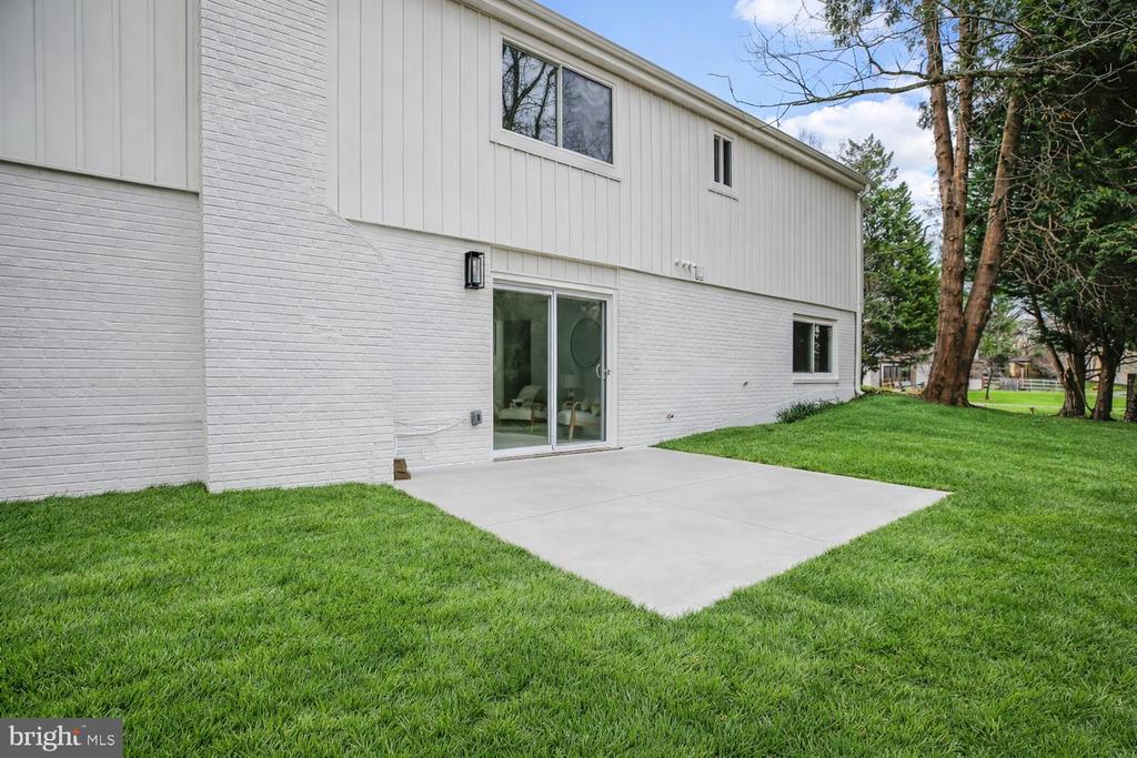 14828 FIRESIDE DRIVE
