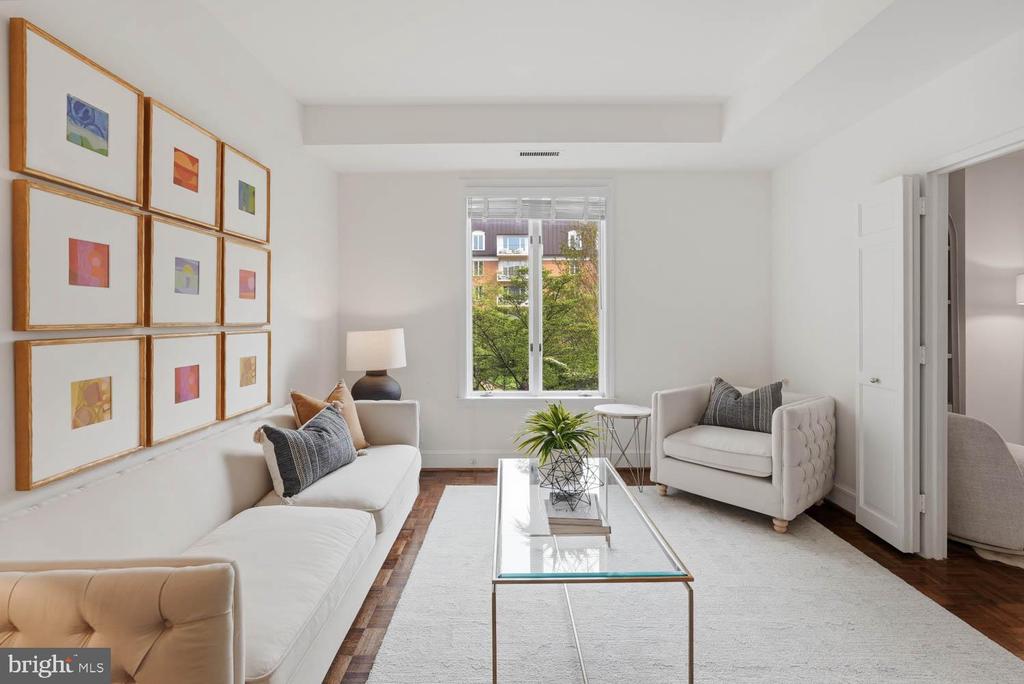 8101 CONNECTICUT AVENUE Unit: S-405