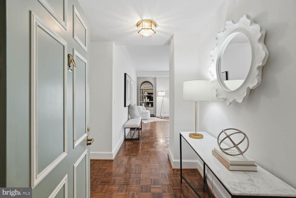 8101 CONNECTICUT AVENUE Unit: S-405