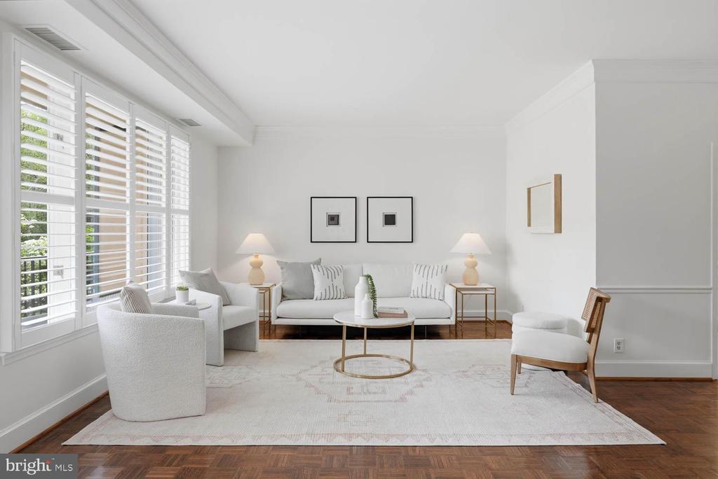 8101 CONNECTICUT AVENUE Unit: S-405