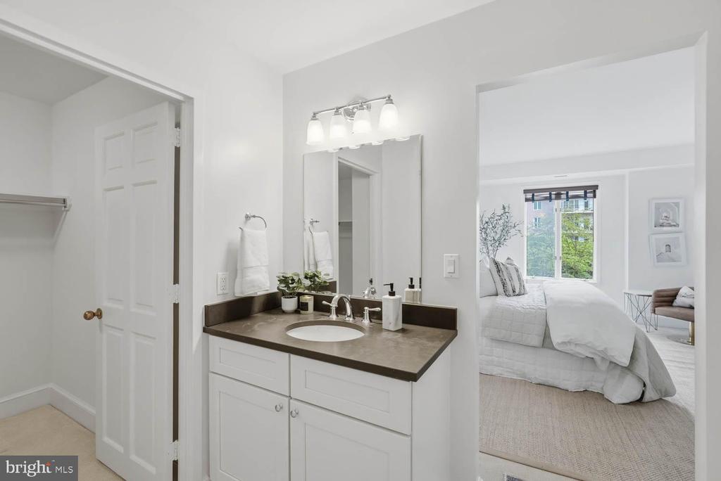 8101 CONNECTICUT AVENUE Unit: S-405