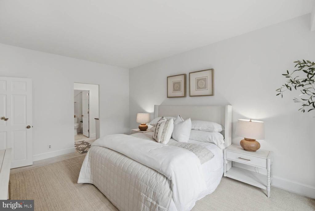 8101 CONNECTICUT AVENUE Unit: S-405
