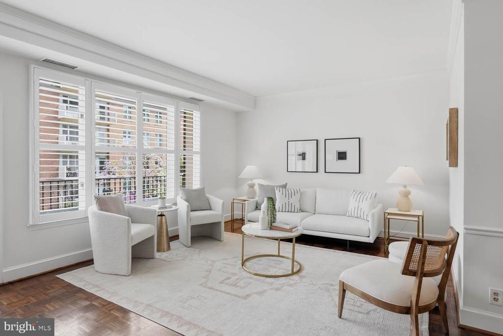 8101 CONNECTICUT AVENUE Unit: S-405