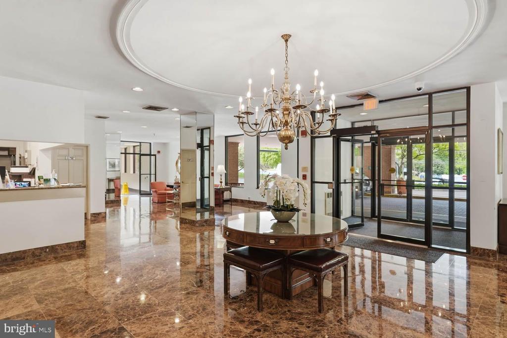 8101 CONNECTICUT AVENUE Unit: S-405
