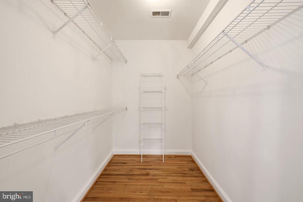 11117 MIDVALE ROAD